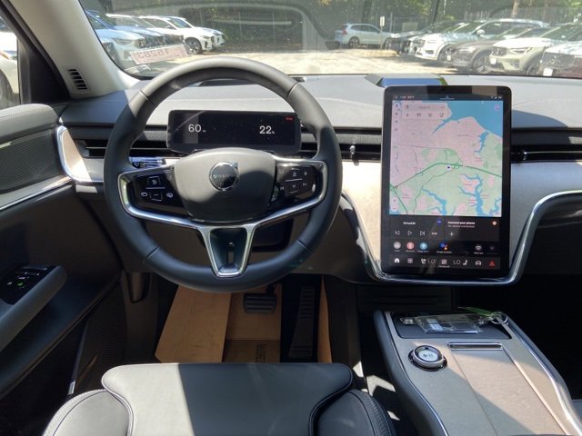 New 2025 Volvo EX90 Ultra image 13