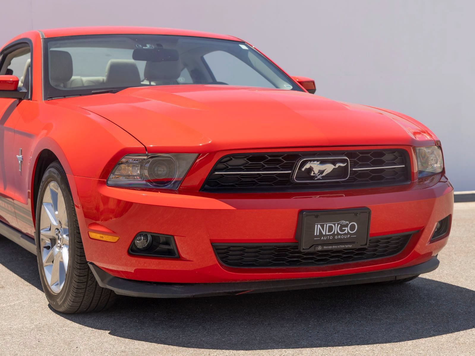 Used 2011 Ford Mustang Premium w/ 202A Rapid Spec Order Code RWD video 3
