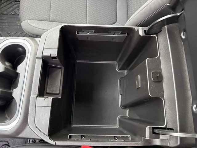 Used 2022 Chevrolet Silverado 1500 RST w/ LPO, Blackout Package image 23