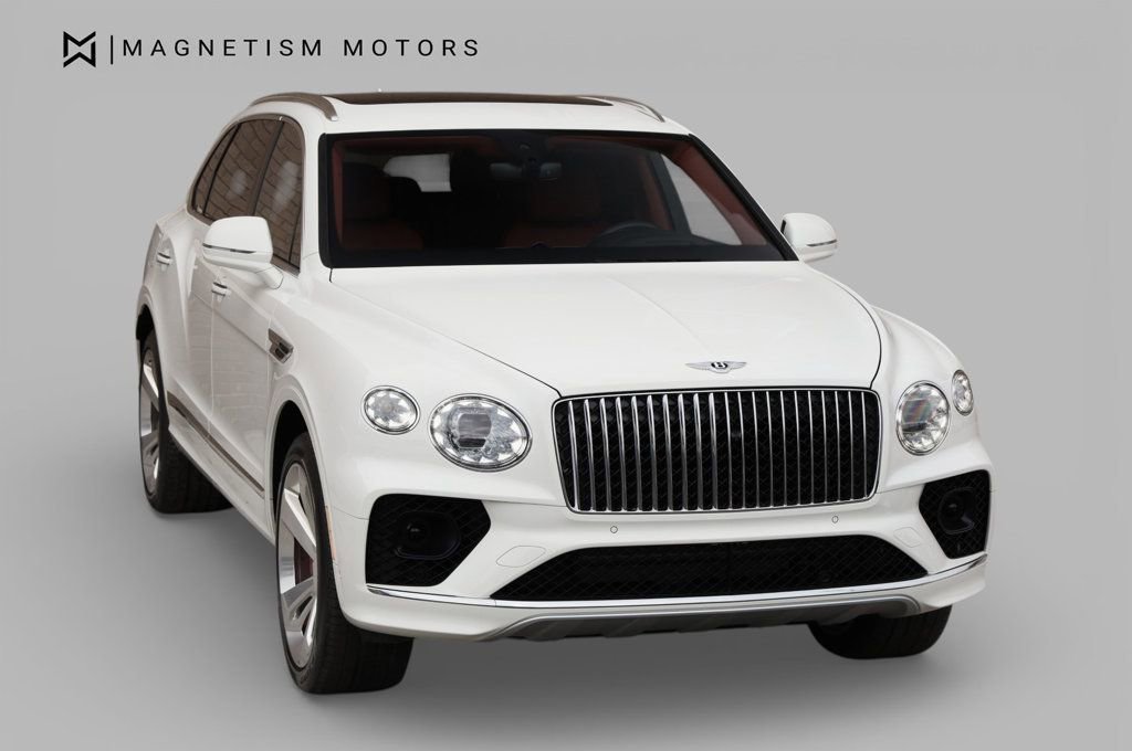 Used 2023 Bentley Bentayga Extended Wheelbase image 4