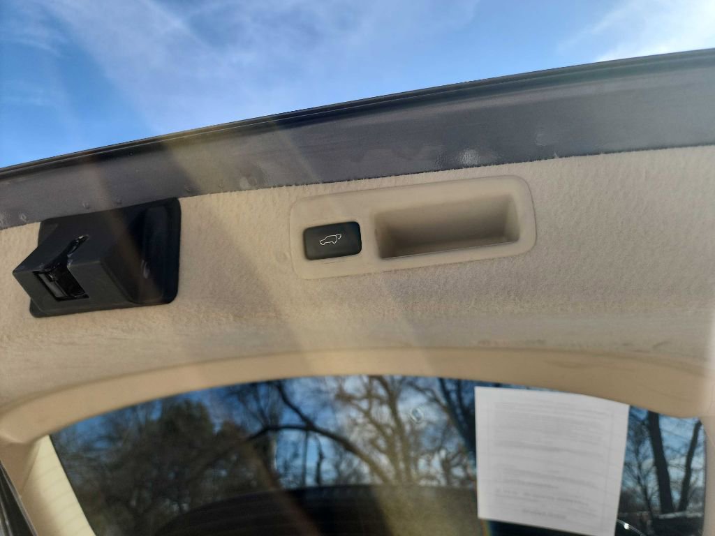 Used 2012 Lexus RX 350 350 w/ Premium Pkg image 33