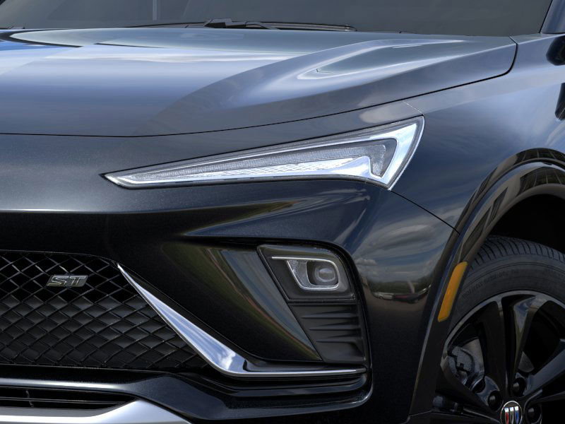 New 2026 Buick Envista Sport Touring w/ Advanced Safety Package image 10