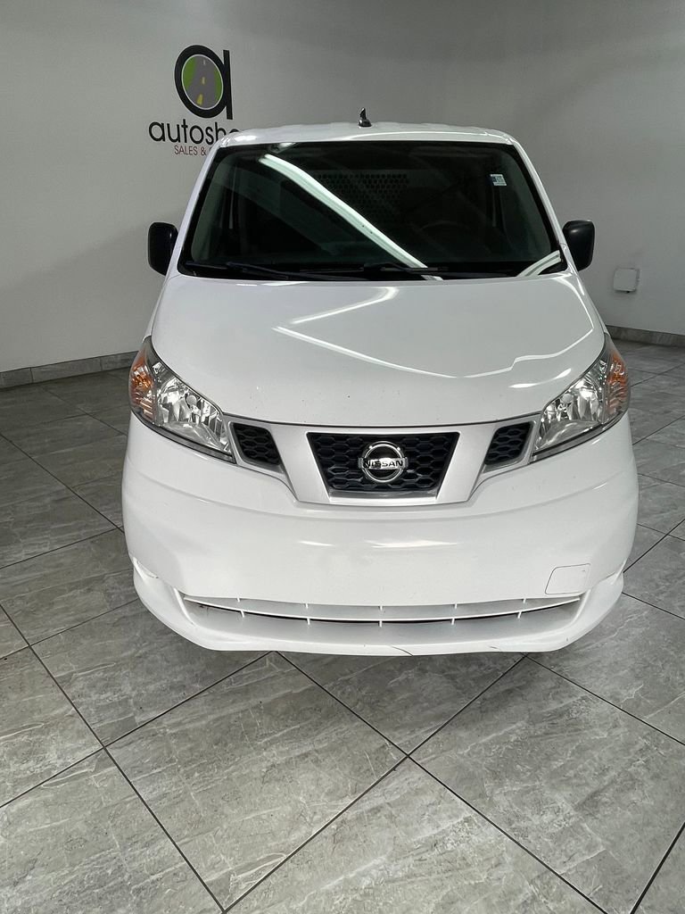 Used 2020 Nissan NV200 S image 2