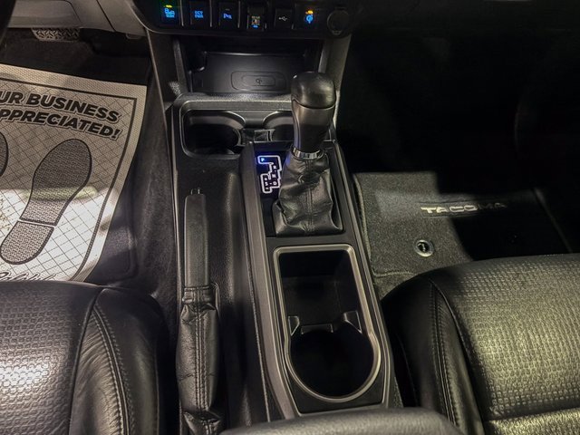 Used 2021 Toyota Tacoma TRD Off-Road w/ TRD Premium Off Road Package image 22