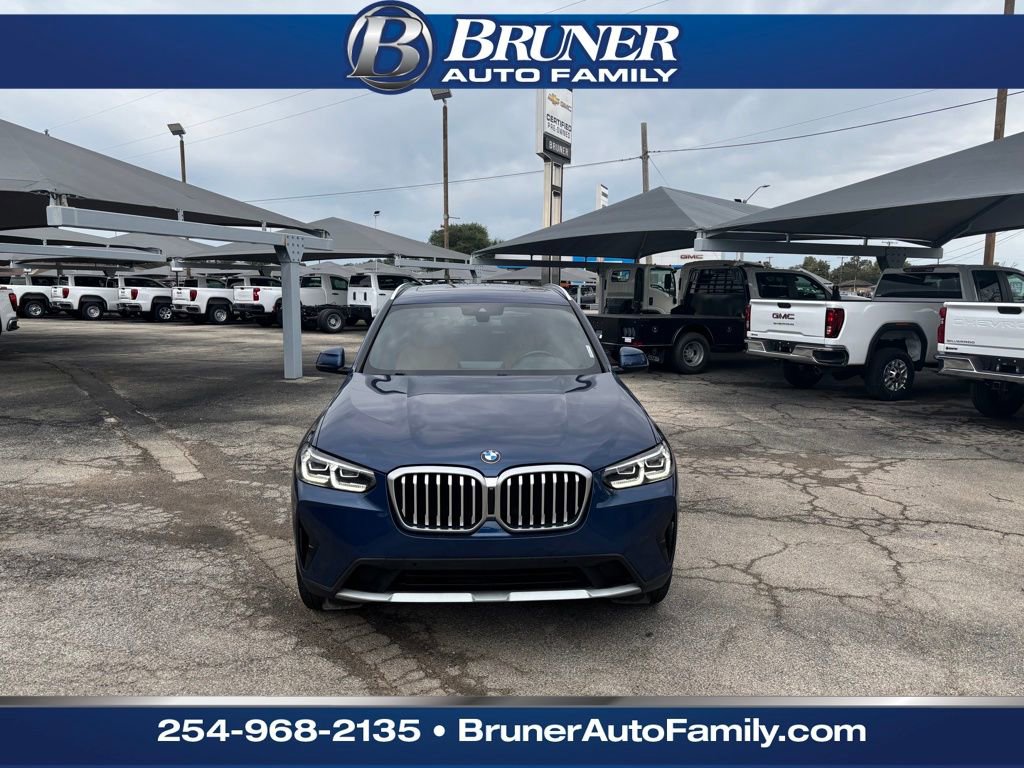 Used 2023 BMW X3 sDrive30i w/ Convenience Package image 2