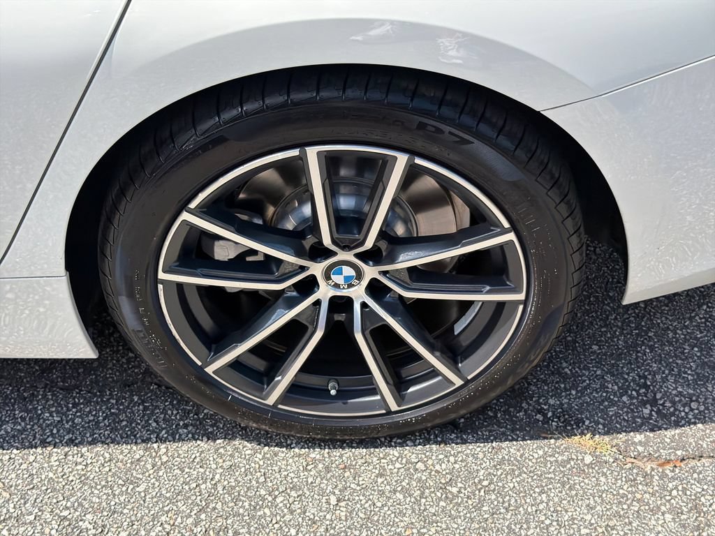 Used 2019 BMW 330i Sedan w/ Convenience Package RWD image 19