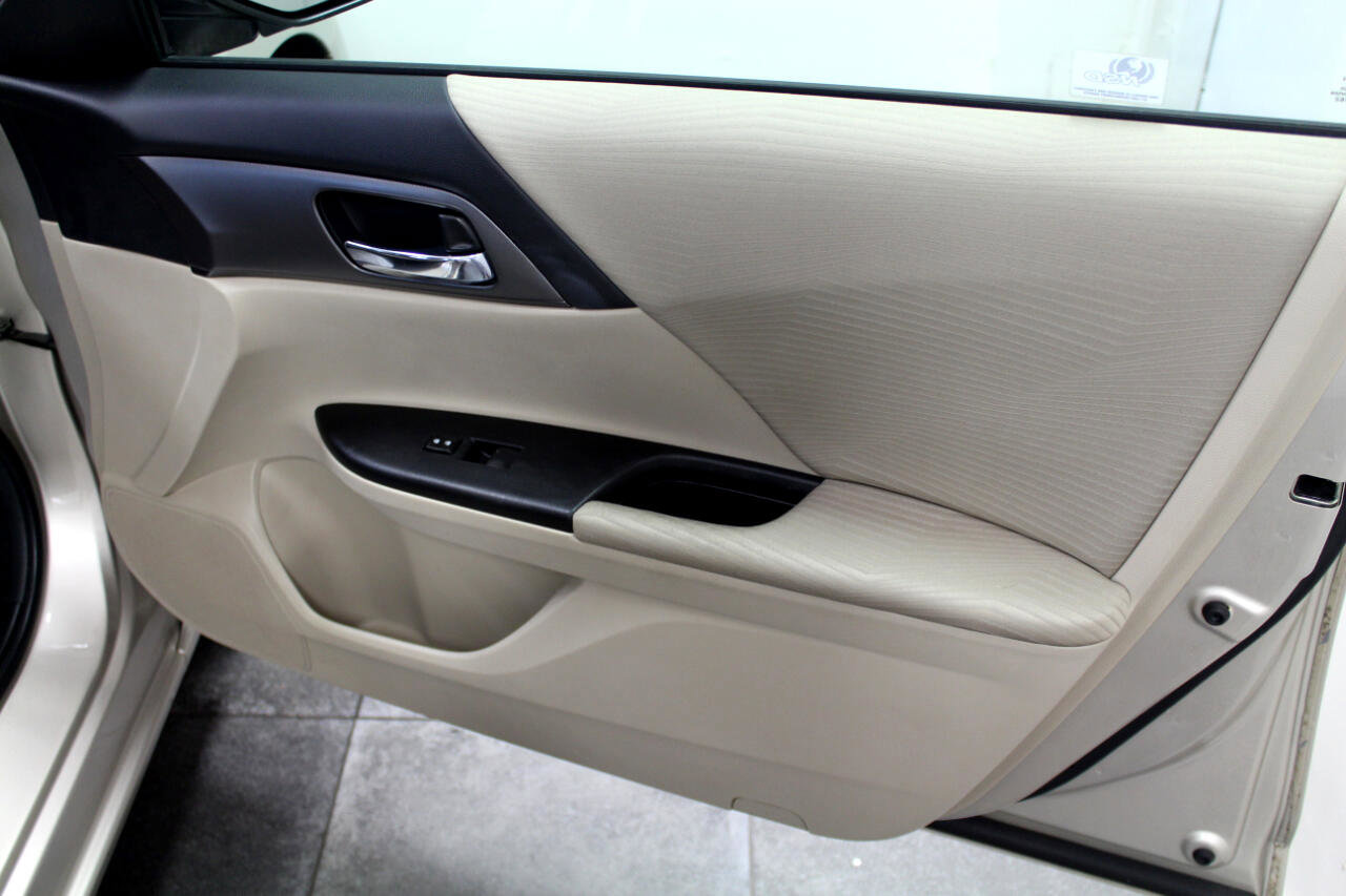 Used 2014 Honda Accord LX image 23