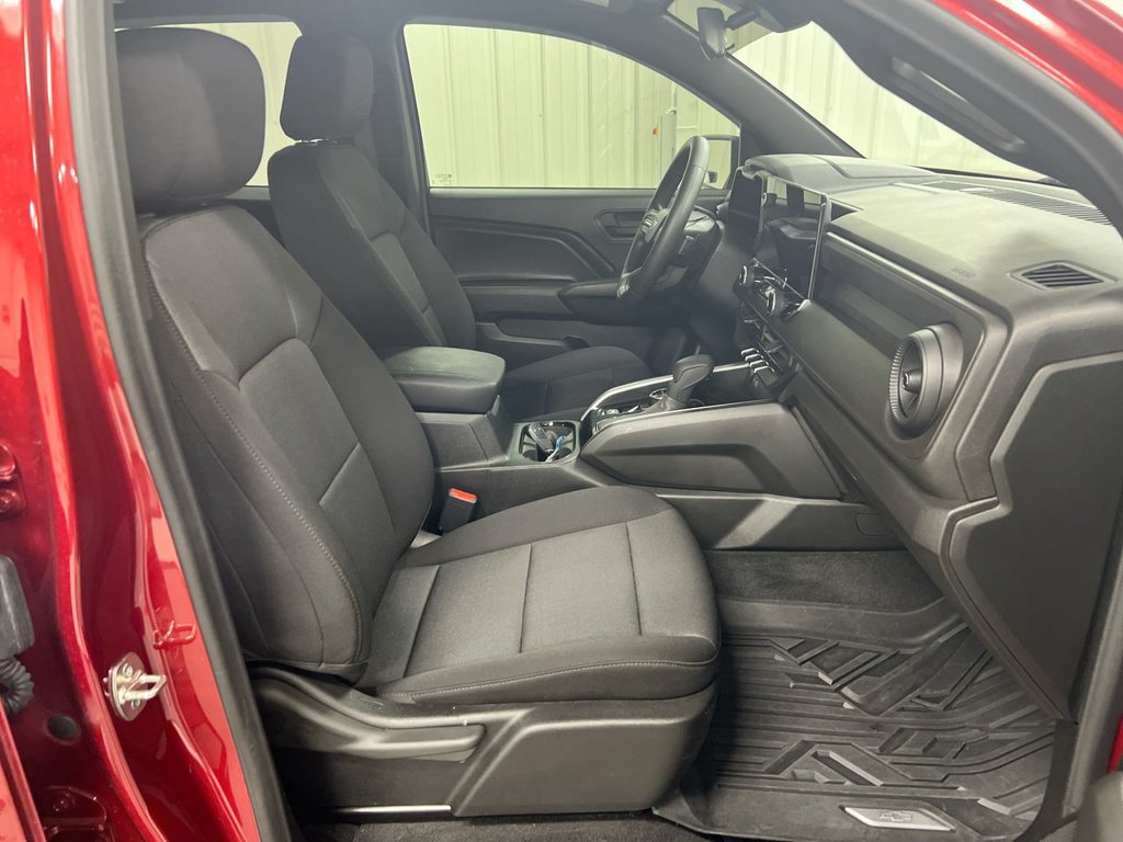 Used 2026 Chevrolet Colorado Trail Boss AWD/4WD image 22