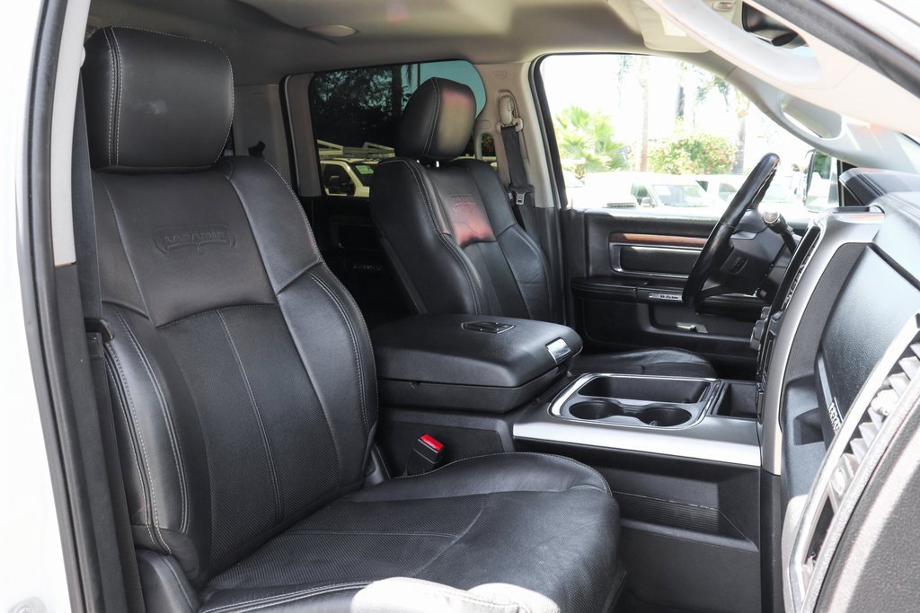 Used 2018 RAM 2500 Laramie image 40