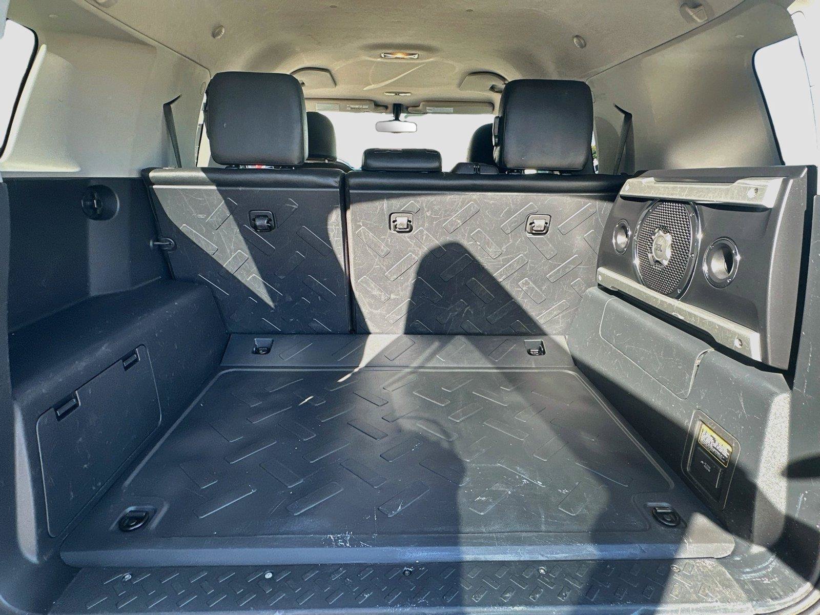 Used 2012 Toyota FJ Cruiser 4WD w/ Upgrade Pkg image 23