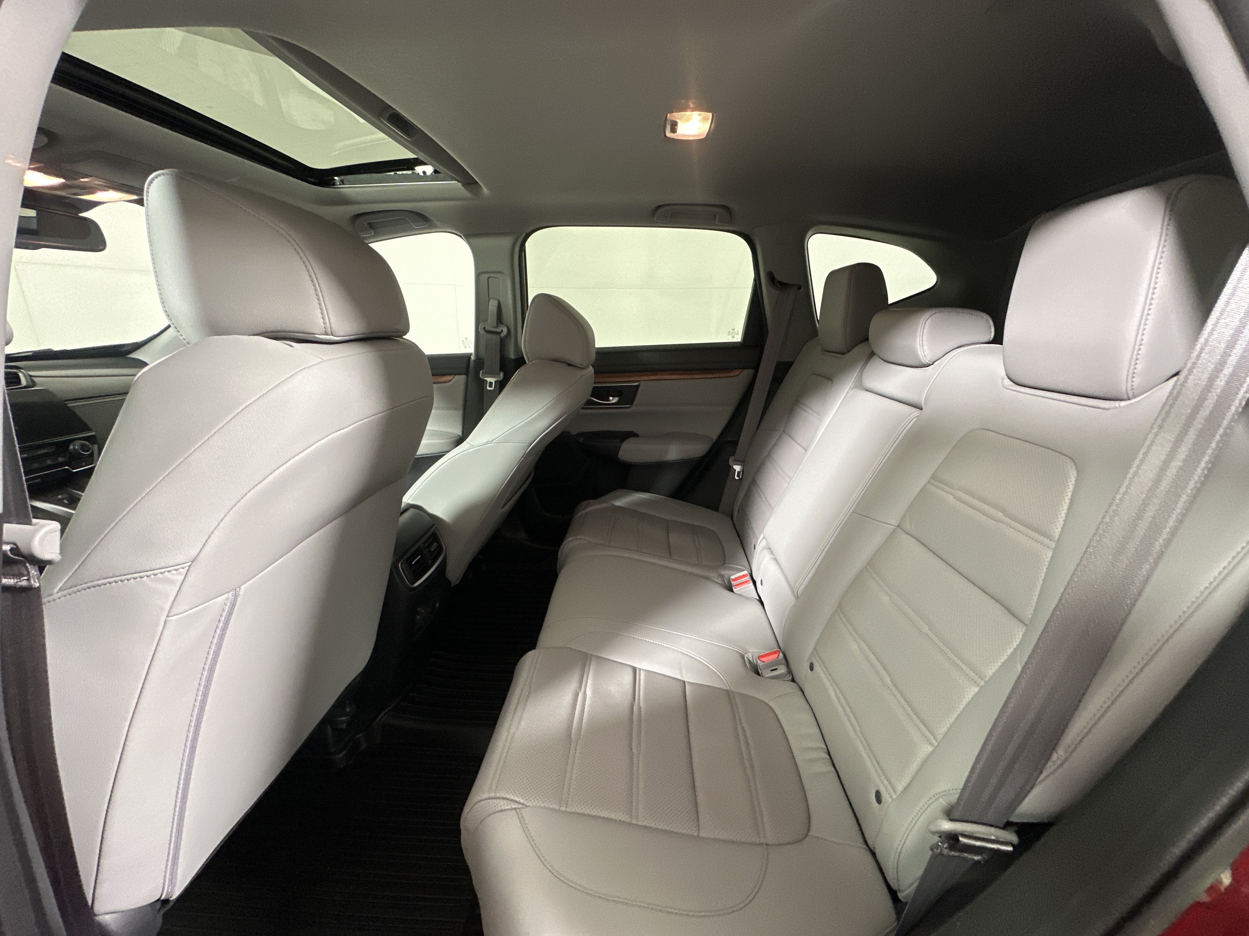 Used 2022 Honda CR-V Touring image 22
