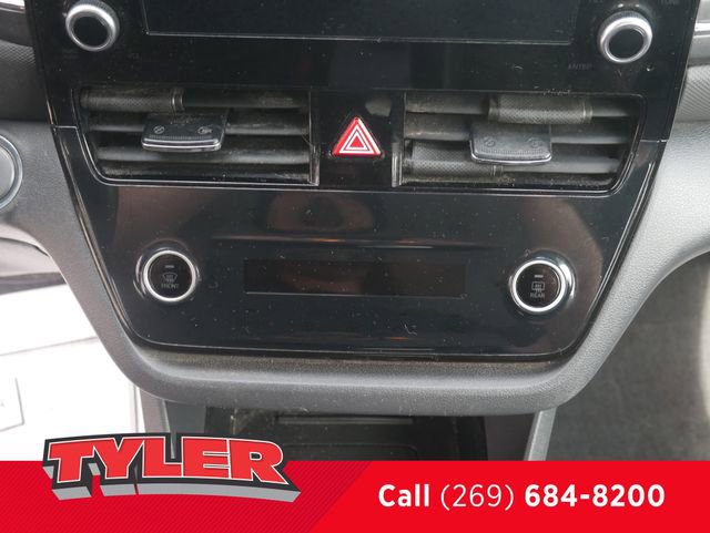 Used 2022 Hyundai Ioniq SEL FWD image 29