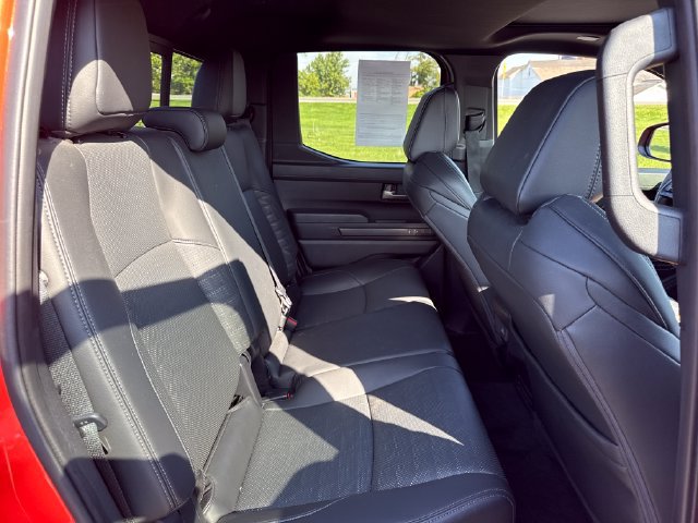 Used 2024 Toyota Tacoma TRD Off-Road w/ TRD Off Road Premium Package AWD/4WD image 16