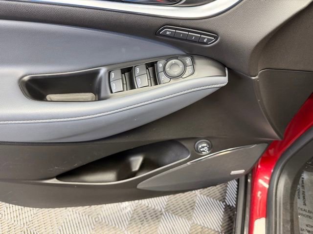 Used 2024 Buick Enclave Premium image 14