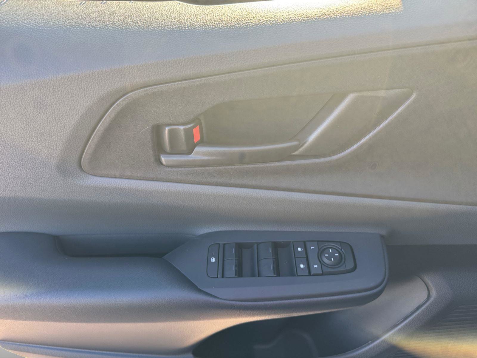 New 2026 Toyota Prius LE image 21