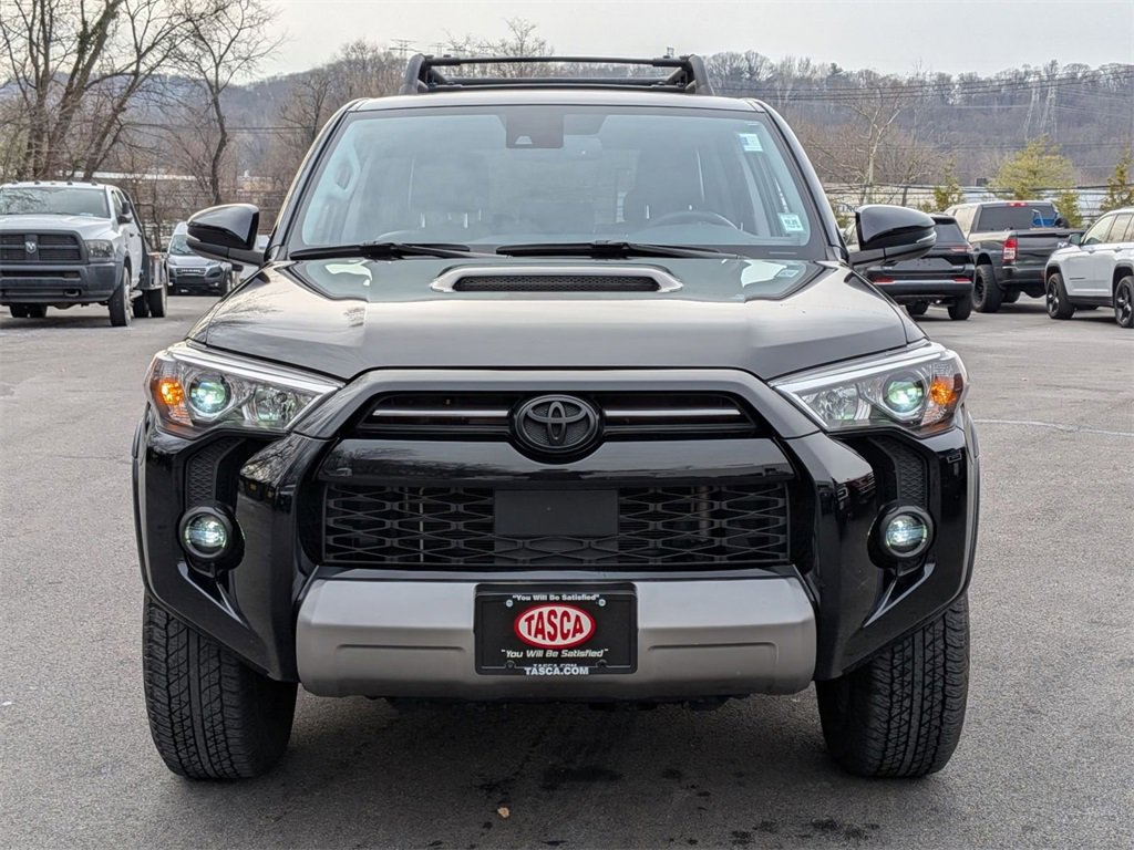 Used 2024 Toyota 4Runner TRD Off-Road Premium image 9