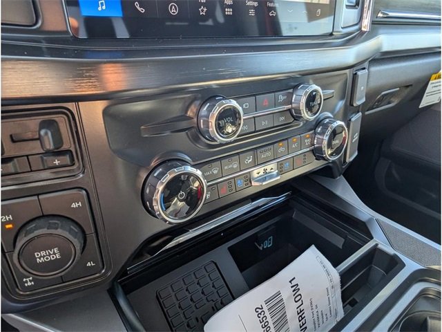 New 2026 Ford F350 Lariat w/ Chrome Package image 22