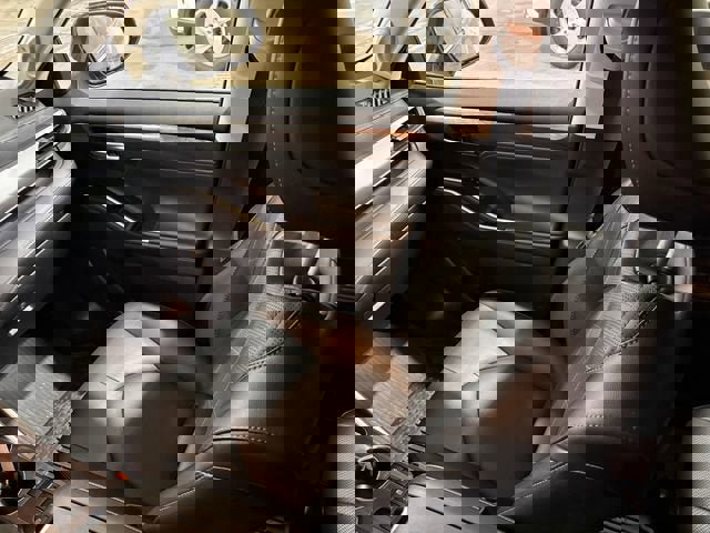 Used 2024 Toyota Highlander Platinum image 38