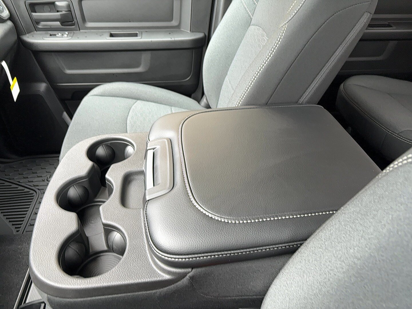 New 2026 RAM 3500 Tradesman AWD/4WD image 33
