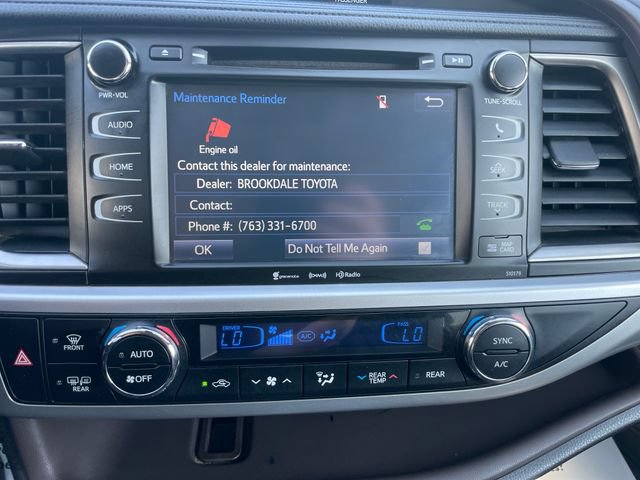 Used 2017 Toyota Highlander XLE AWD/4WD image 13
