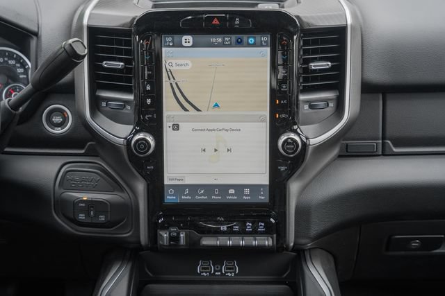 New 2026 RAM 3500 Big Horn AWD/4WD image 32