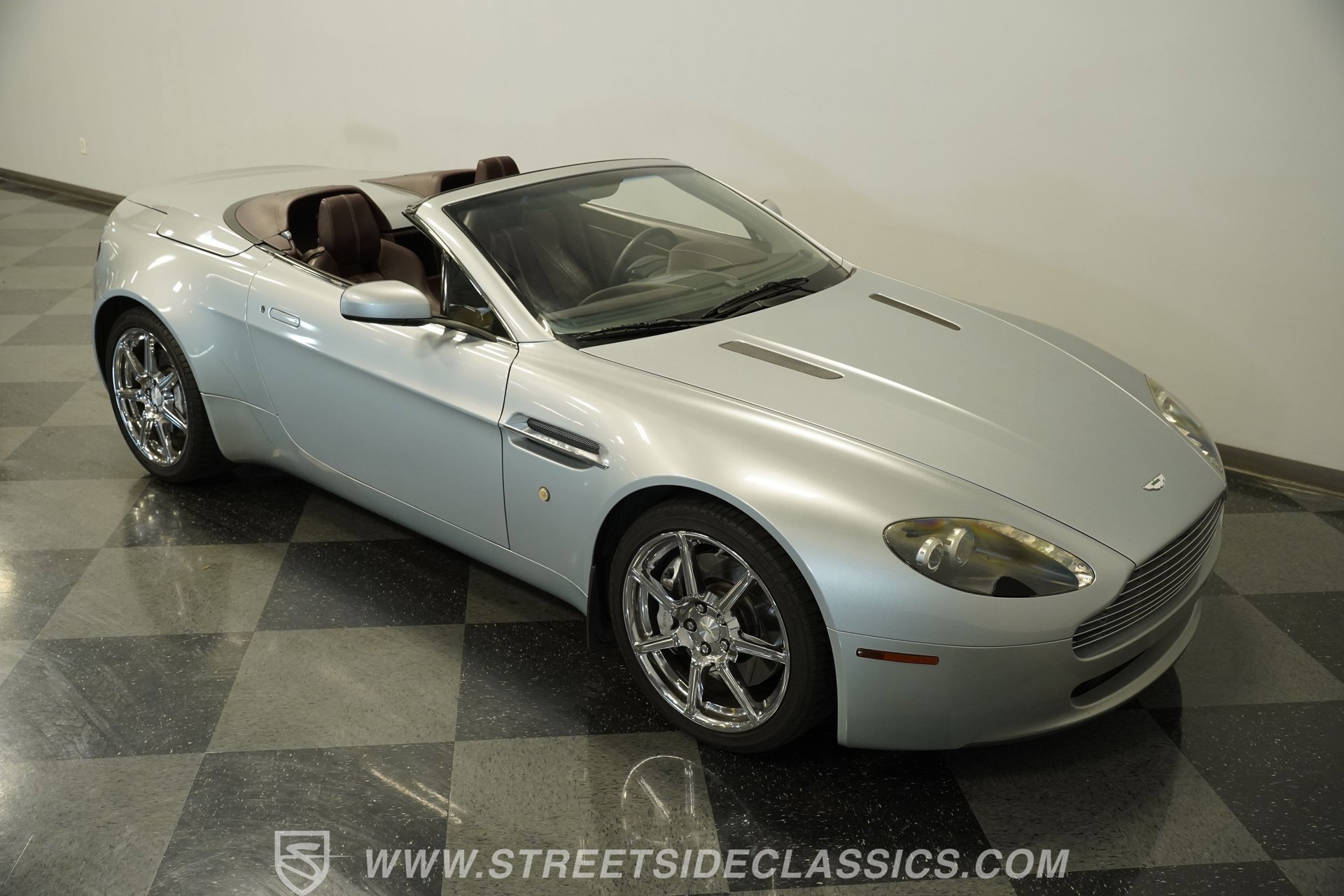 Used 2008 Aston Martin V8 Vantage Roadster image 24