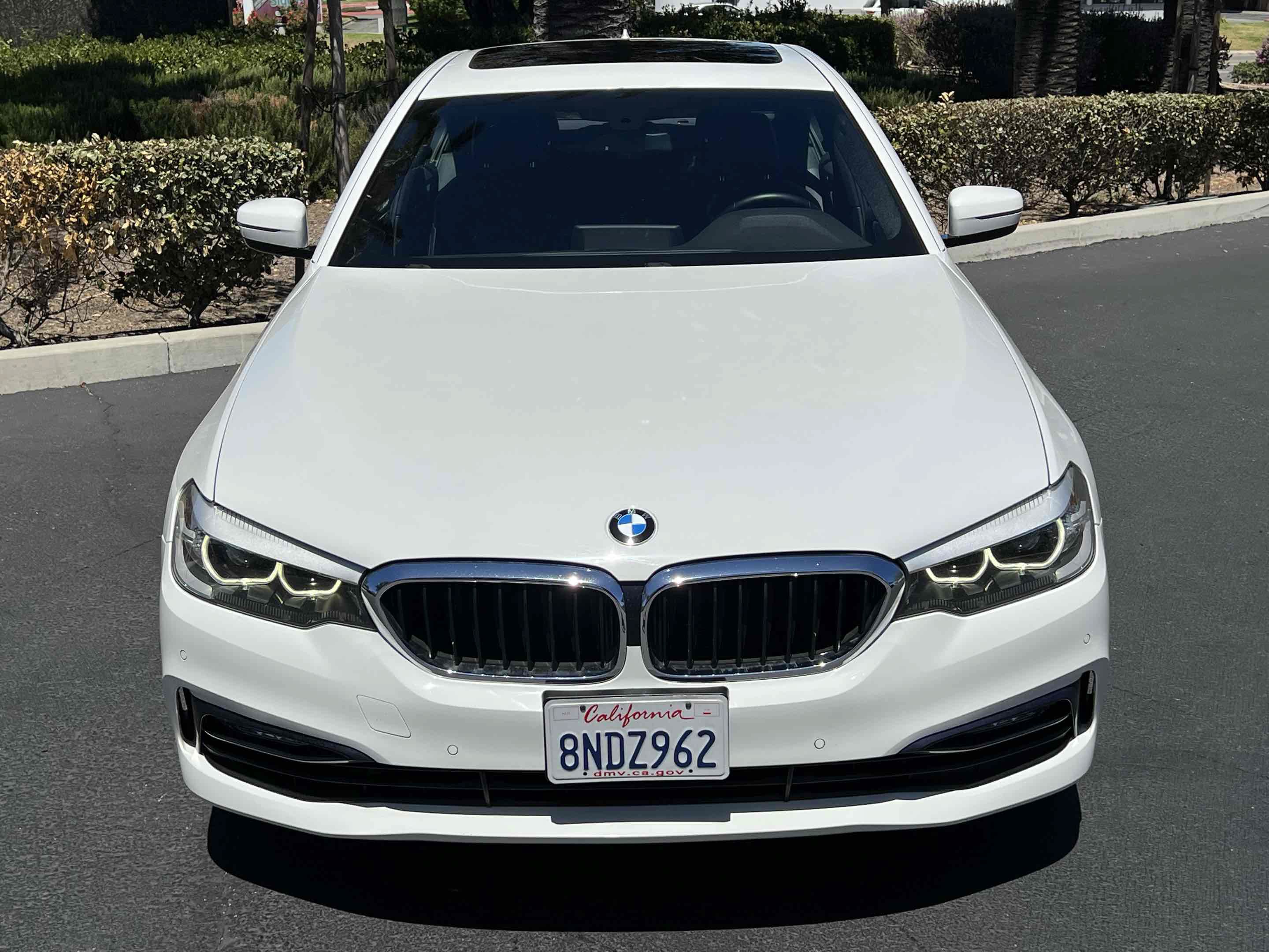 Used 2017 BMW 540i RWD image 13