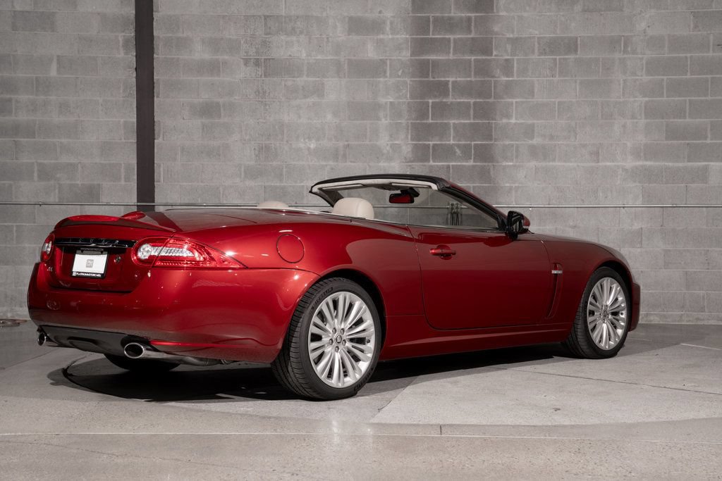 Used 2010 Jaguar XK Convertible RWD image 8