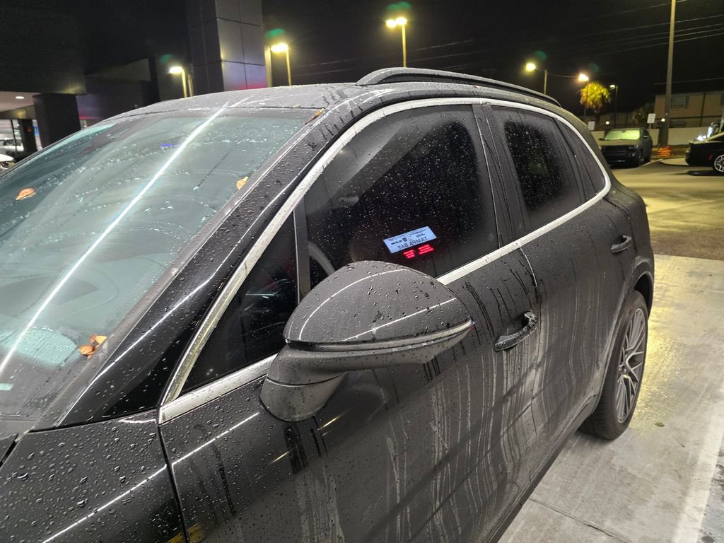 Used 2021 Porsche Cayenne S image 7