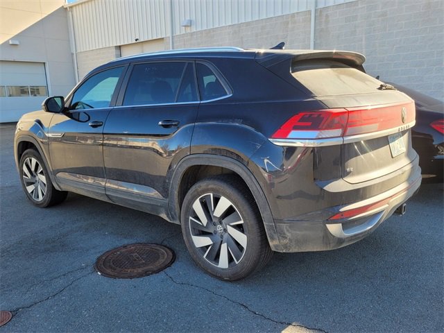 Used 2024 Volkswagen Atlas Cross Sport SE image 5
