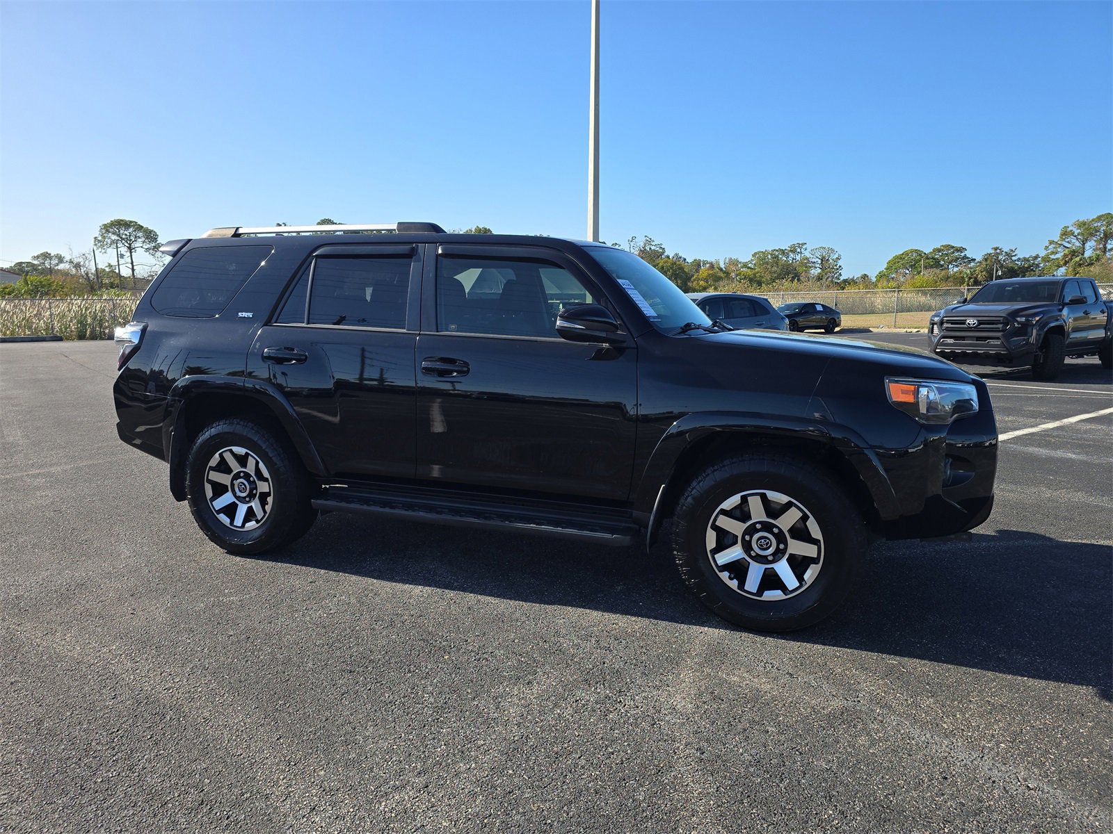 Used 2019 Toyota 4Runner SR5 Premium image 2