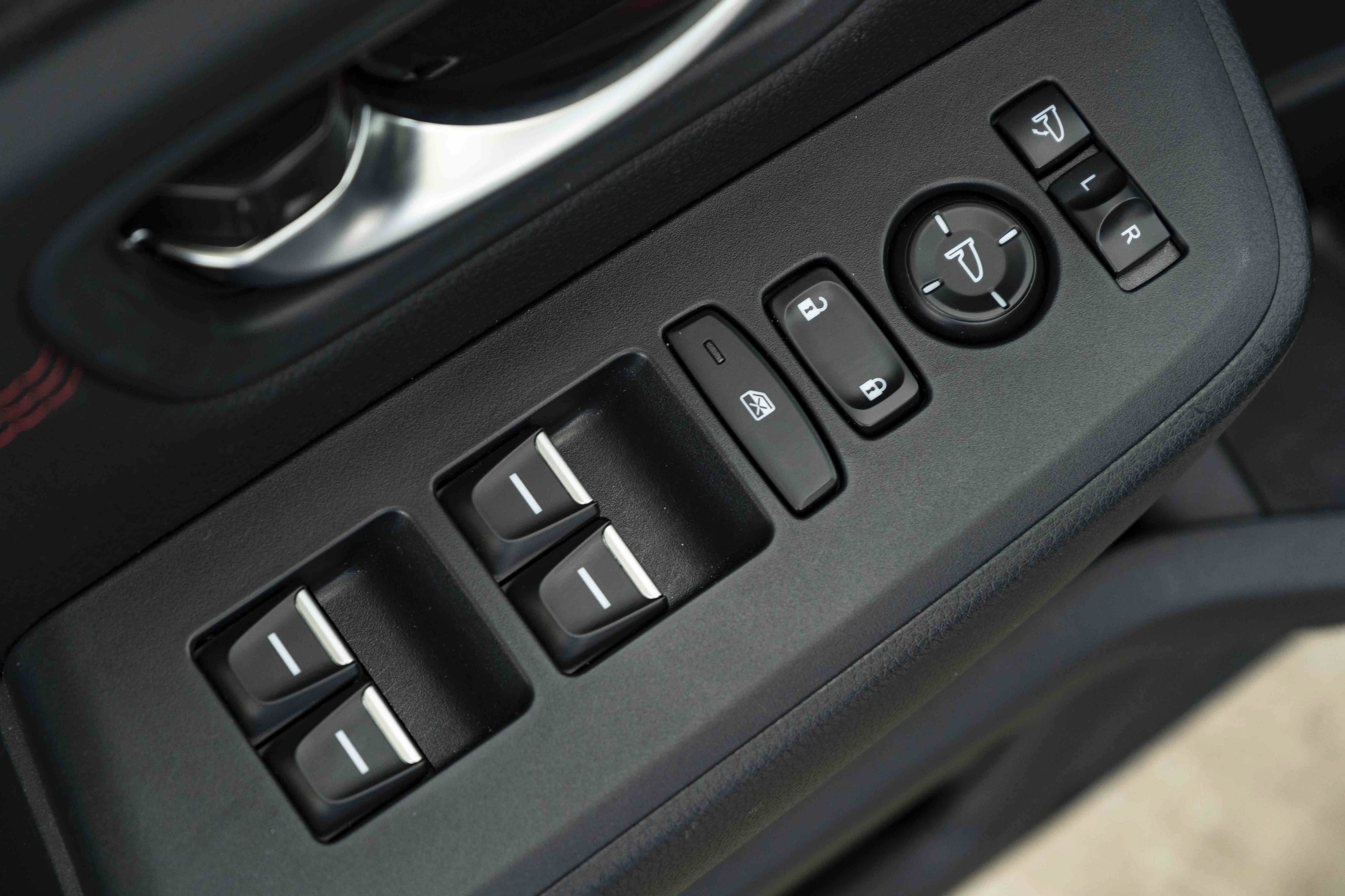 Used 2026 Honda Pilot Black Edition image 39