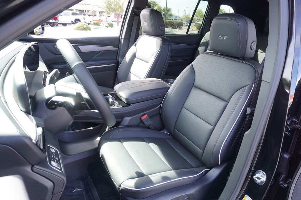 New 2026 Buick Enclave Sport Touring w/ Power Package image 15