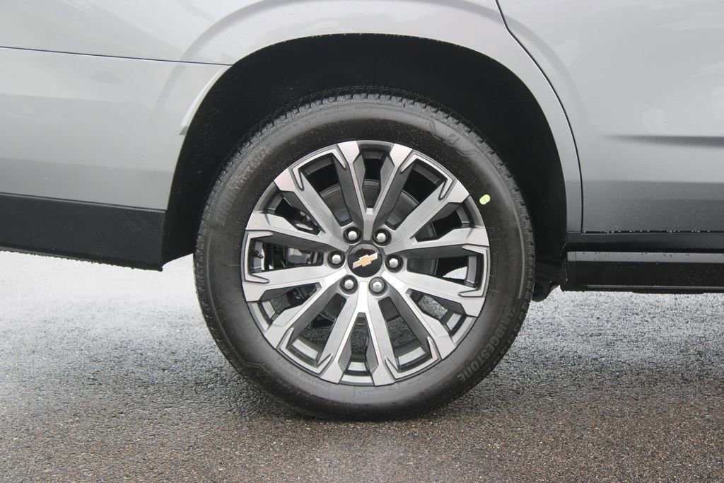 New 2026 Chevrolet Tahoe High Country AWD/4WD image 13