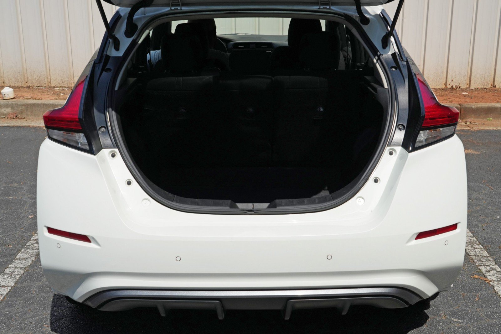 Used 2023 Nissan Leaf S FWD image 9