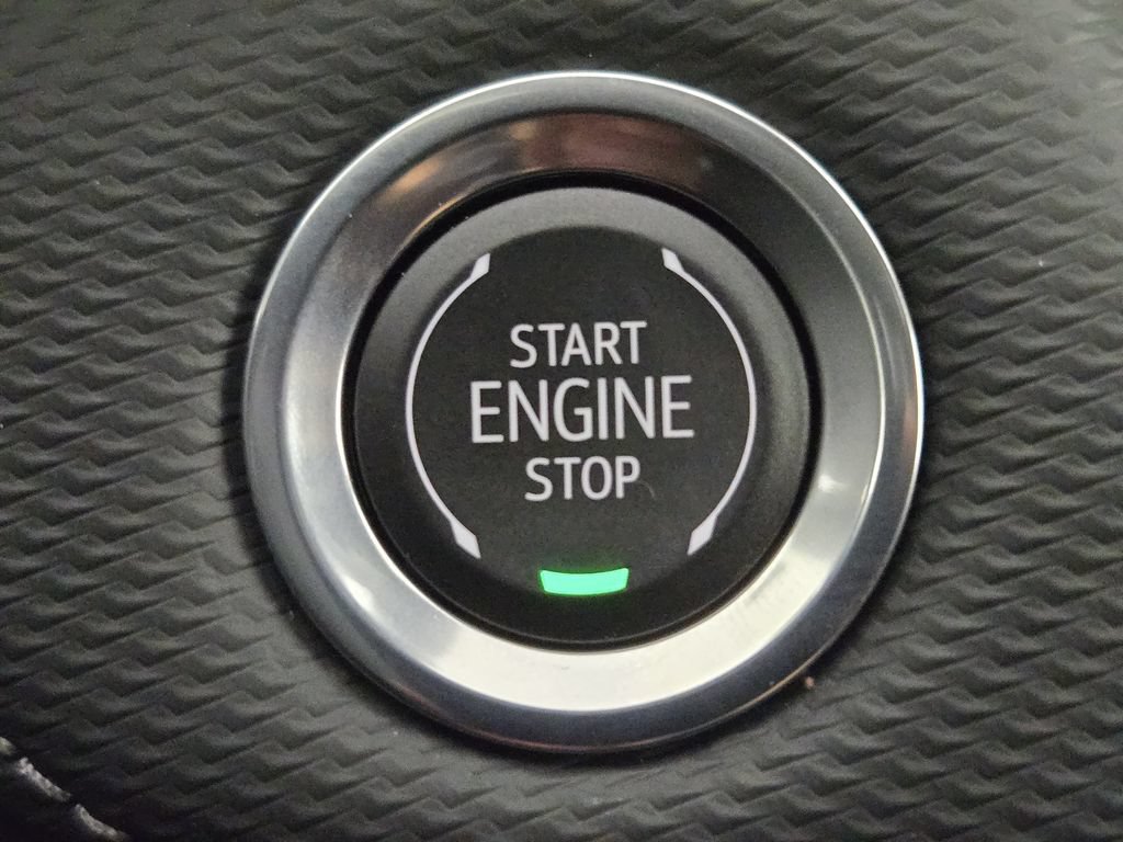 New 2026 Chevrolet Equinox LT w/ Convenience Package II FWD image 22