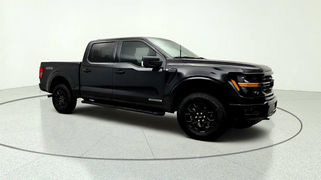 Used 2025 Ford F150 XLT w/ Equipment Group 302A MID AWD/4WD image 3