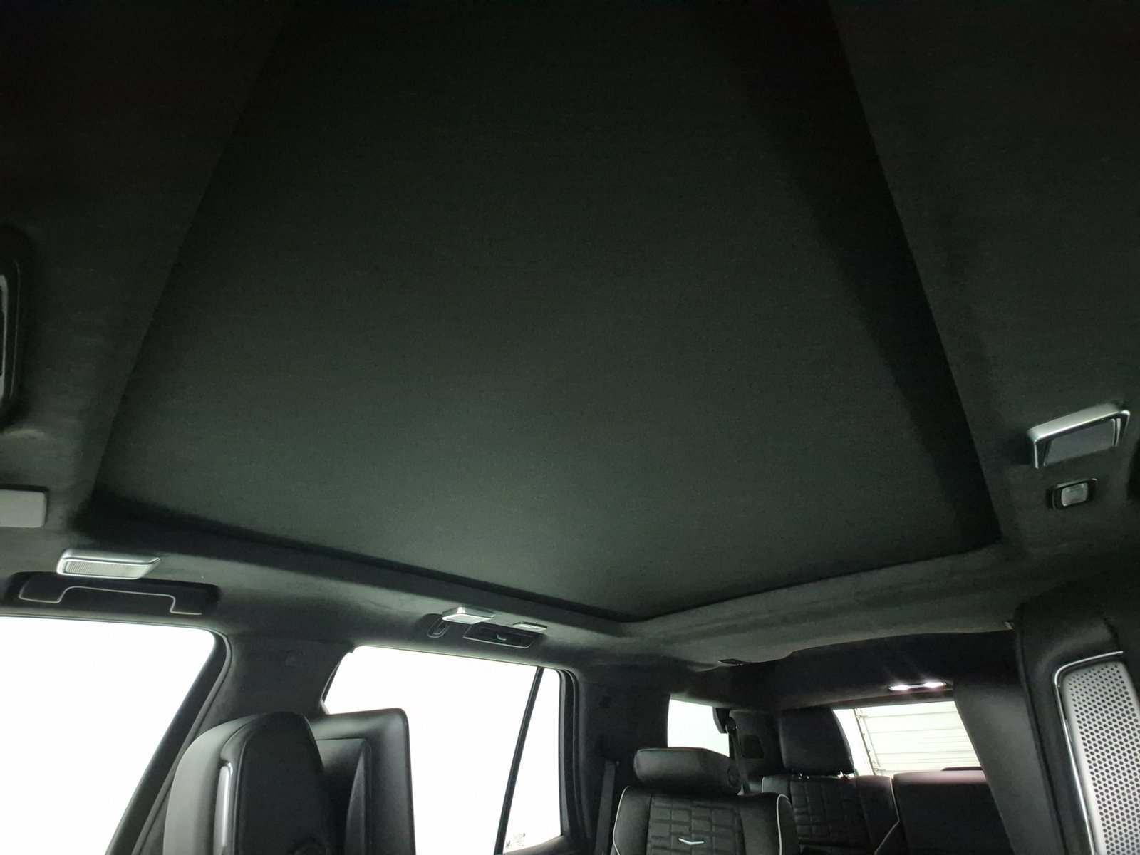 Used 2024 Cadillac Escalade Sport Platinum AWD/4WD image 17