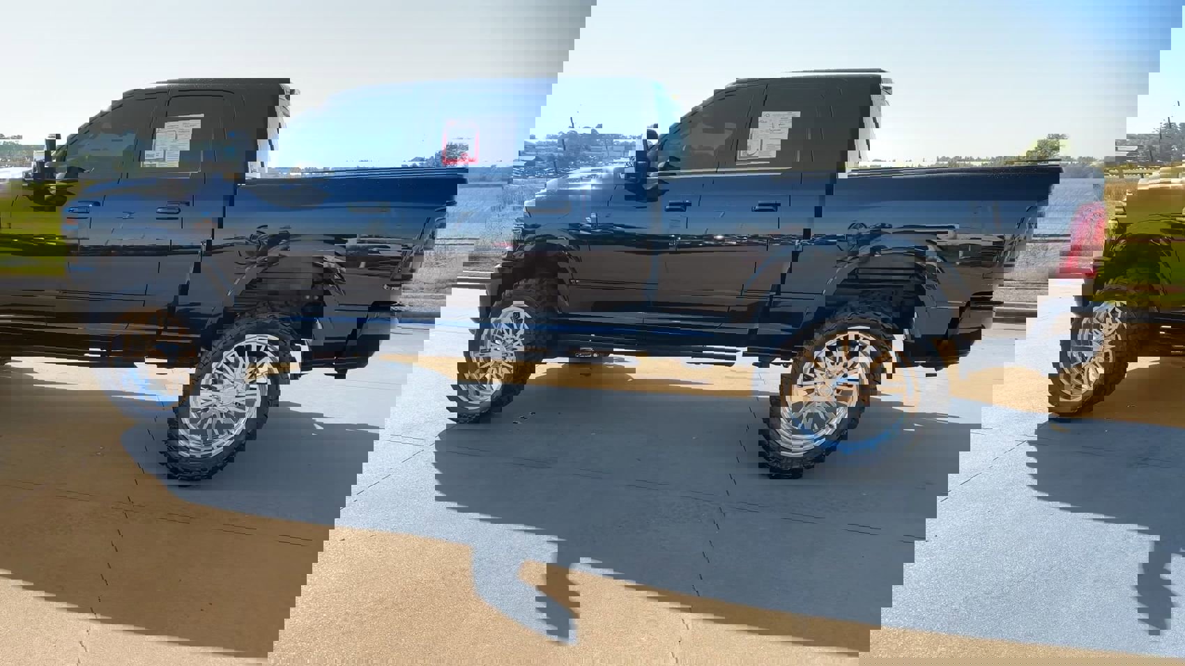 Used 2025 RAM 2500 Limited image 5