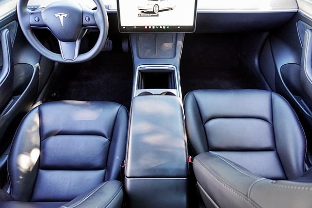 Used 2023 Tesla Model 3 Standard Range RWD image 27