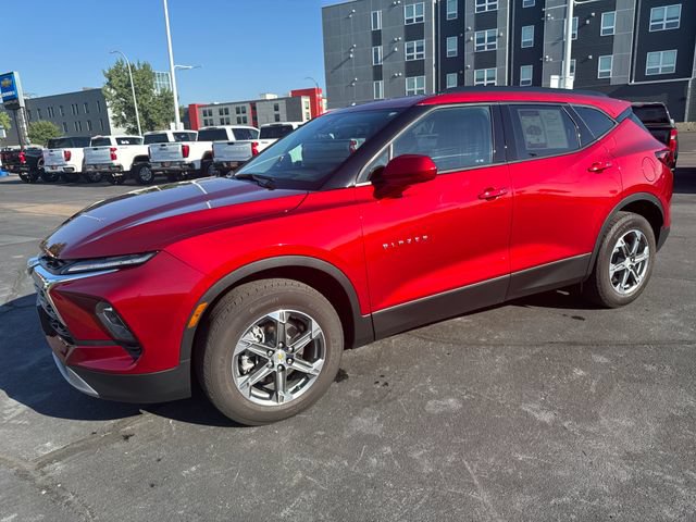 Used 2023 Chevrolet Blazer LT w/ Convenience Package AWD/4WD image 1