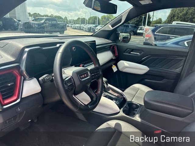 Used 2024 GMC Canyon AT4X AWD/4WD image 10