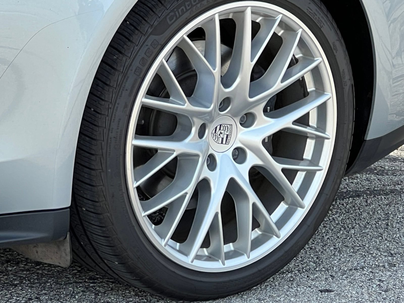 Certified 2020 Porsche Panamera 4 AWD/4WD image 13