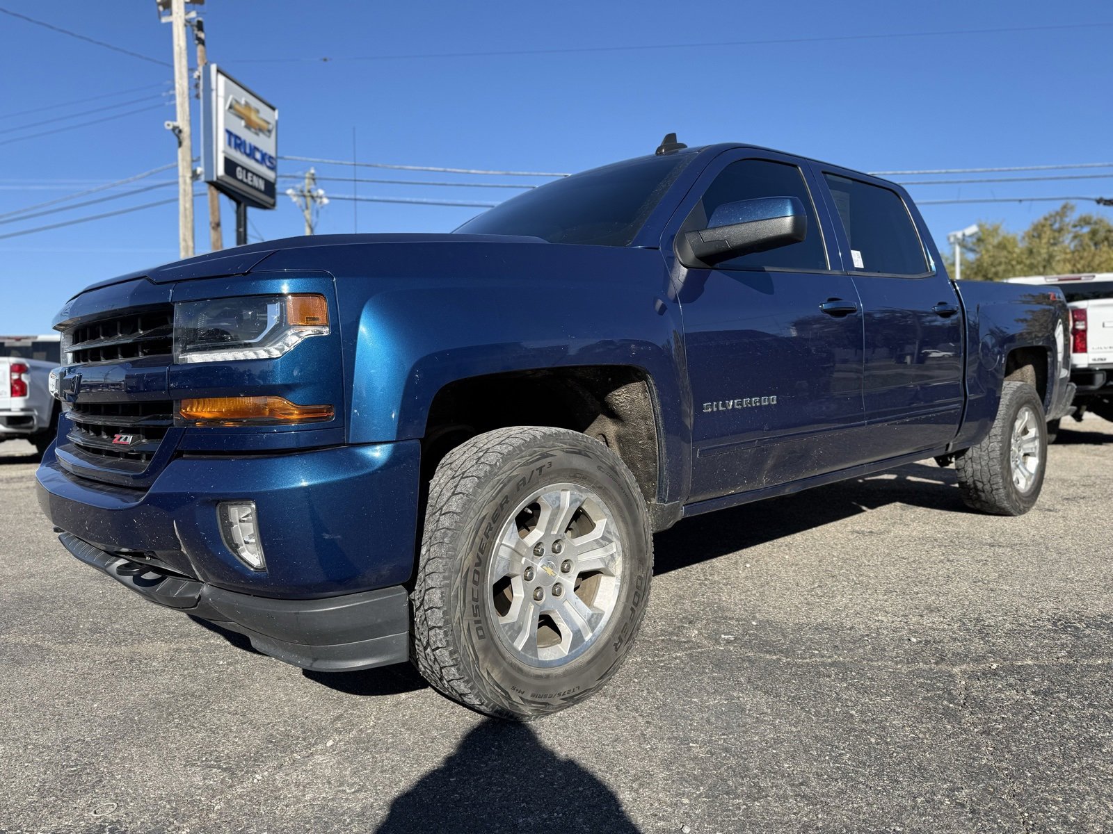 Used 2018 Chevrolet Silverado 1500 LT w/ All Star Edition image 2
