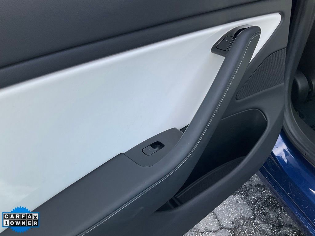 Used 2019 Tesla Model 3 Long Range AWD/4WD image 32