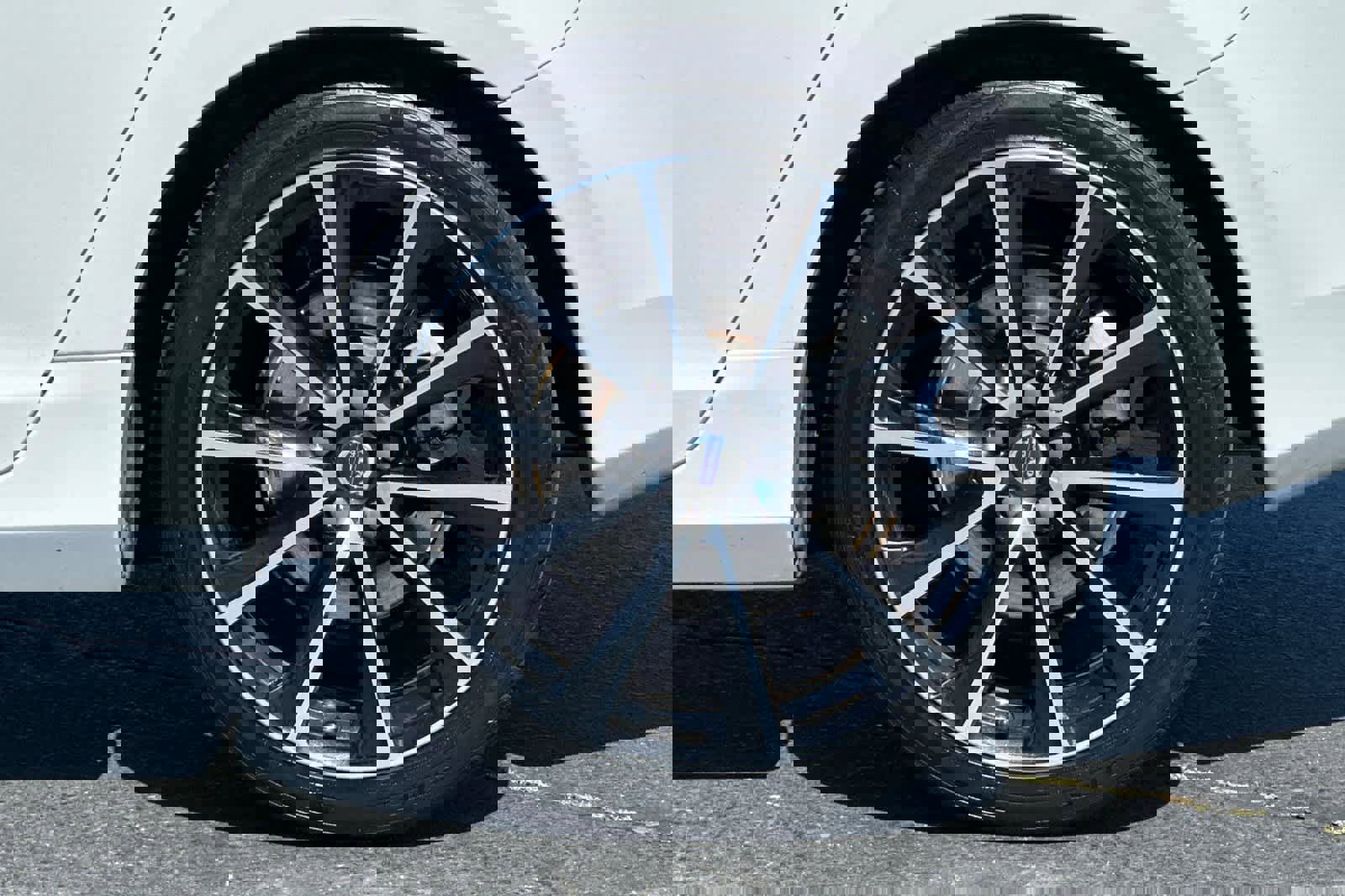 Used 2017 Volvo S60 T5 Dynamic w/ Vision Package image 30