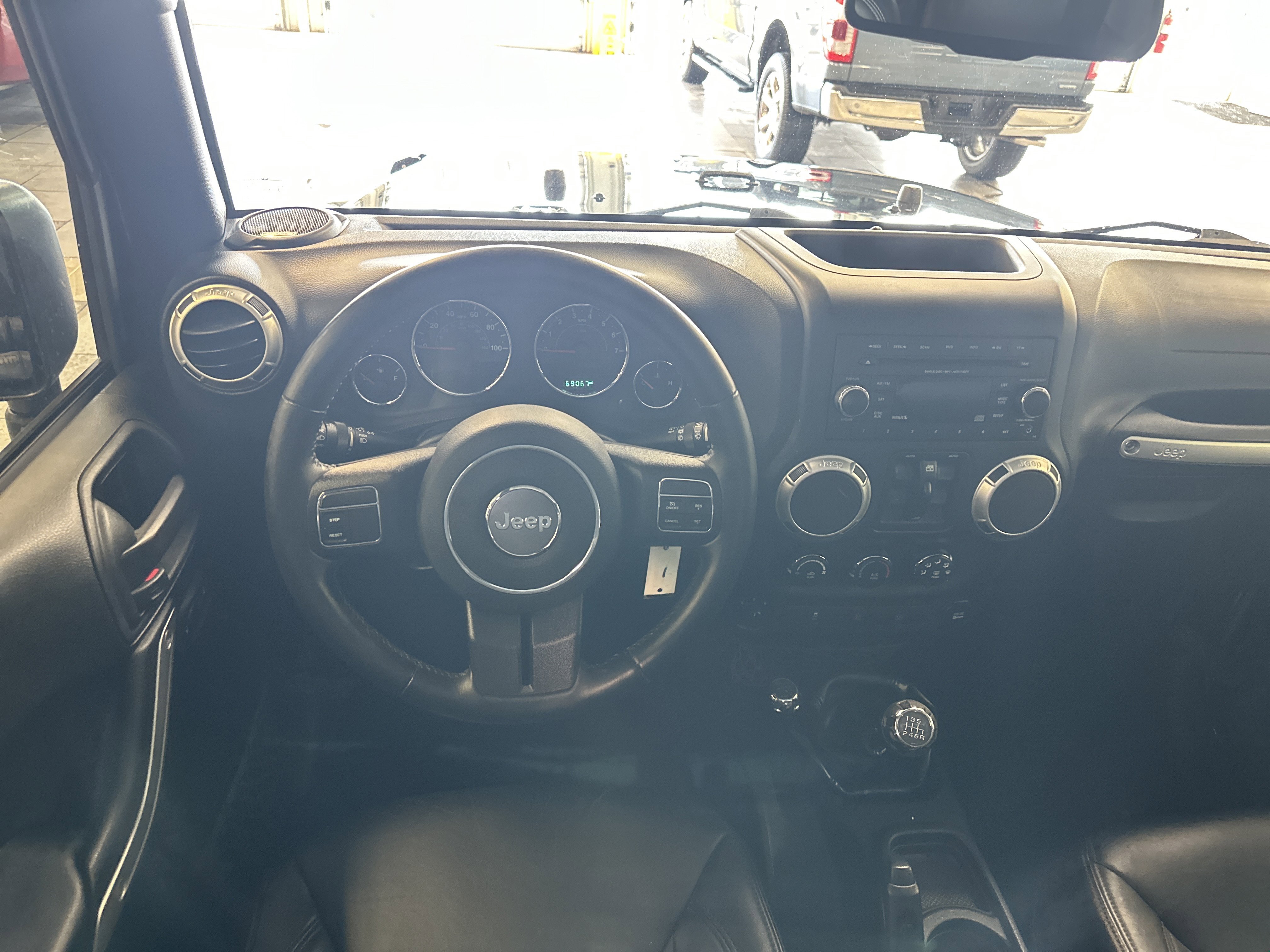 Used 2016 Jeep Wrangler Unlimited Sahara w/ Dual Top Group video 2