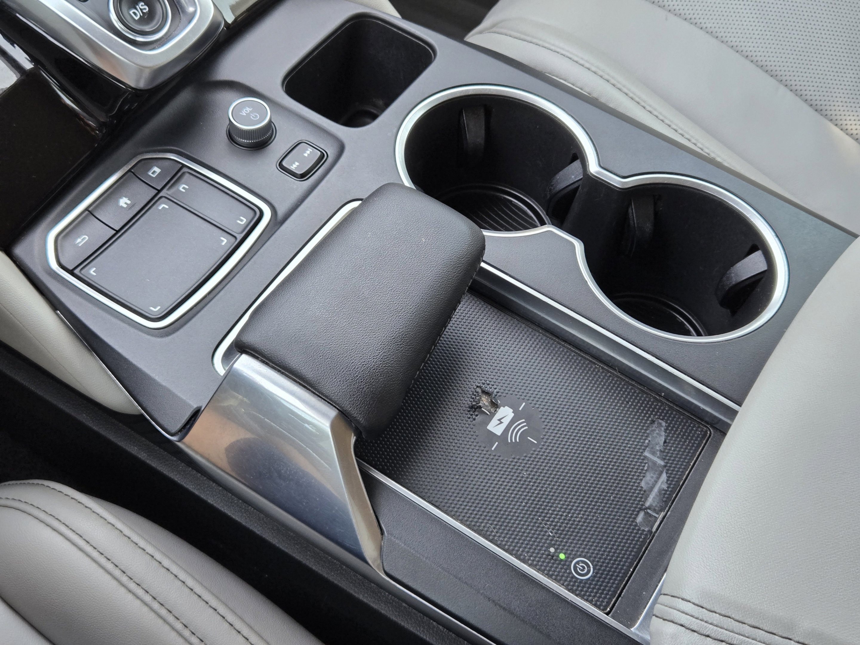 Used 2022 Acura MDX w/ Technology Package FWD image 17