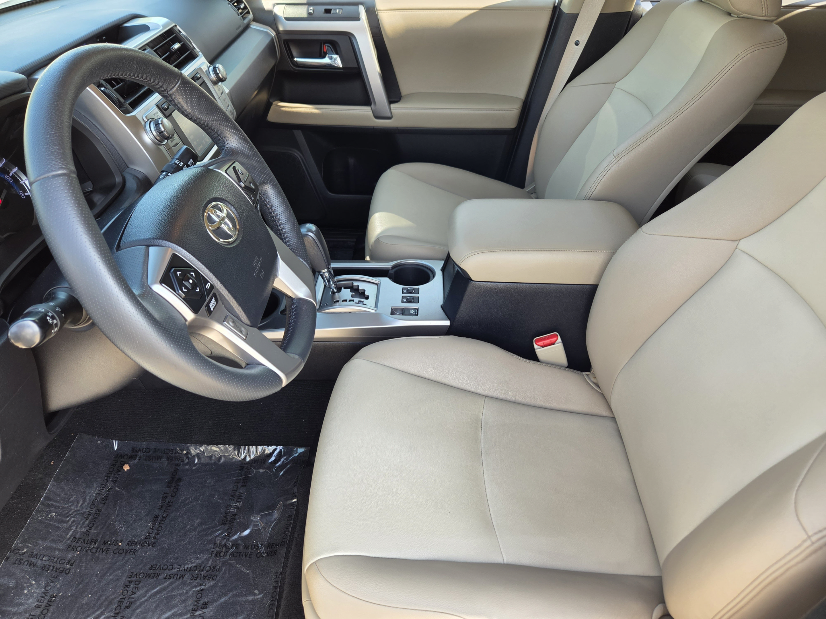 Used 2017 Toyota 4Runner SR5 Premium AWD/4WD image 5