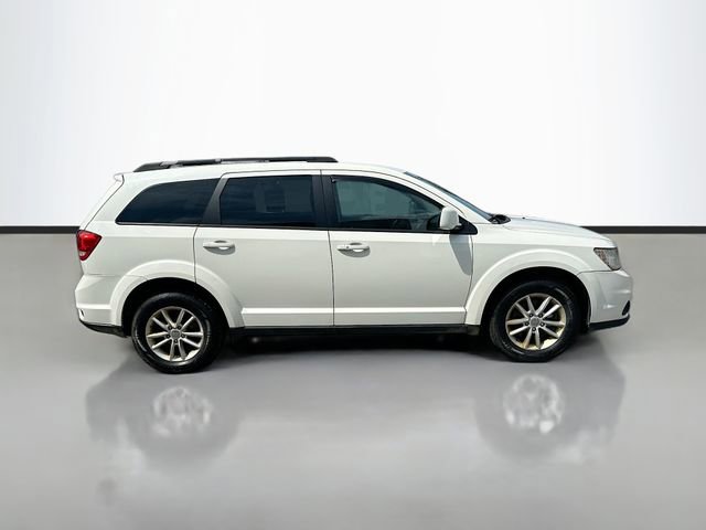 Used 2013 Dodge Journey SXT w/ Safe & Sound Group AWD/4WD image 5